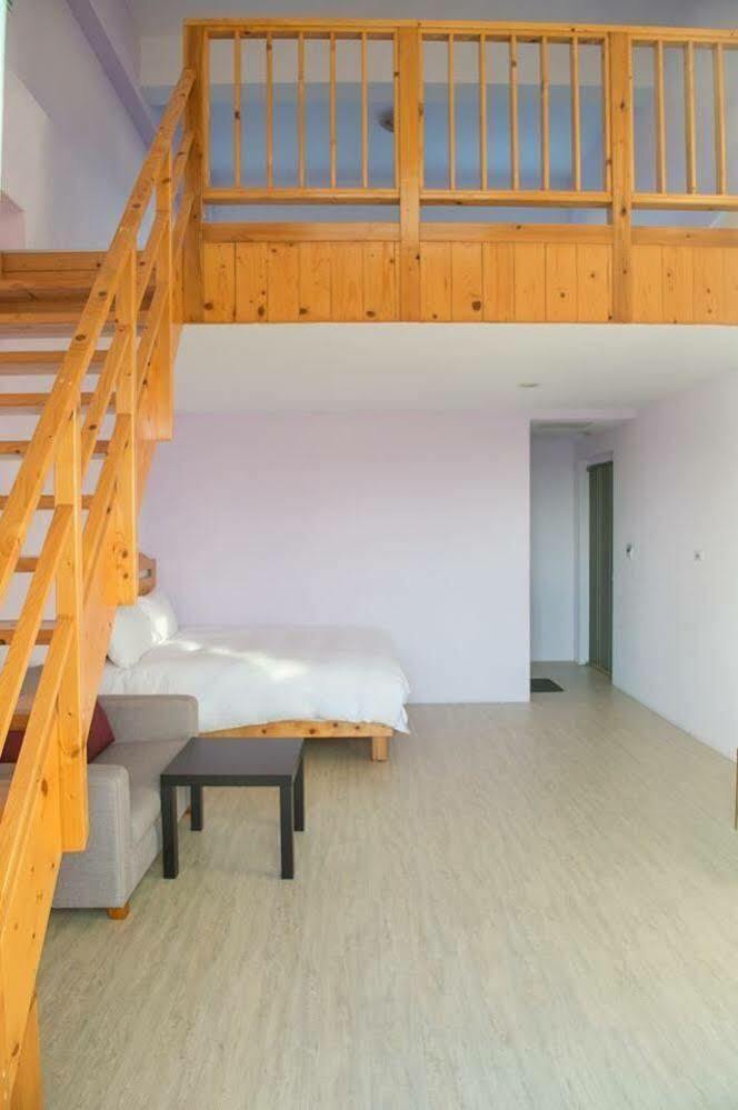Country Lane Appartement Checheng Buitenkant foto
